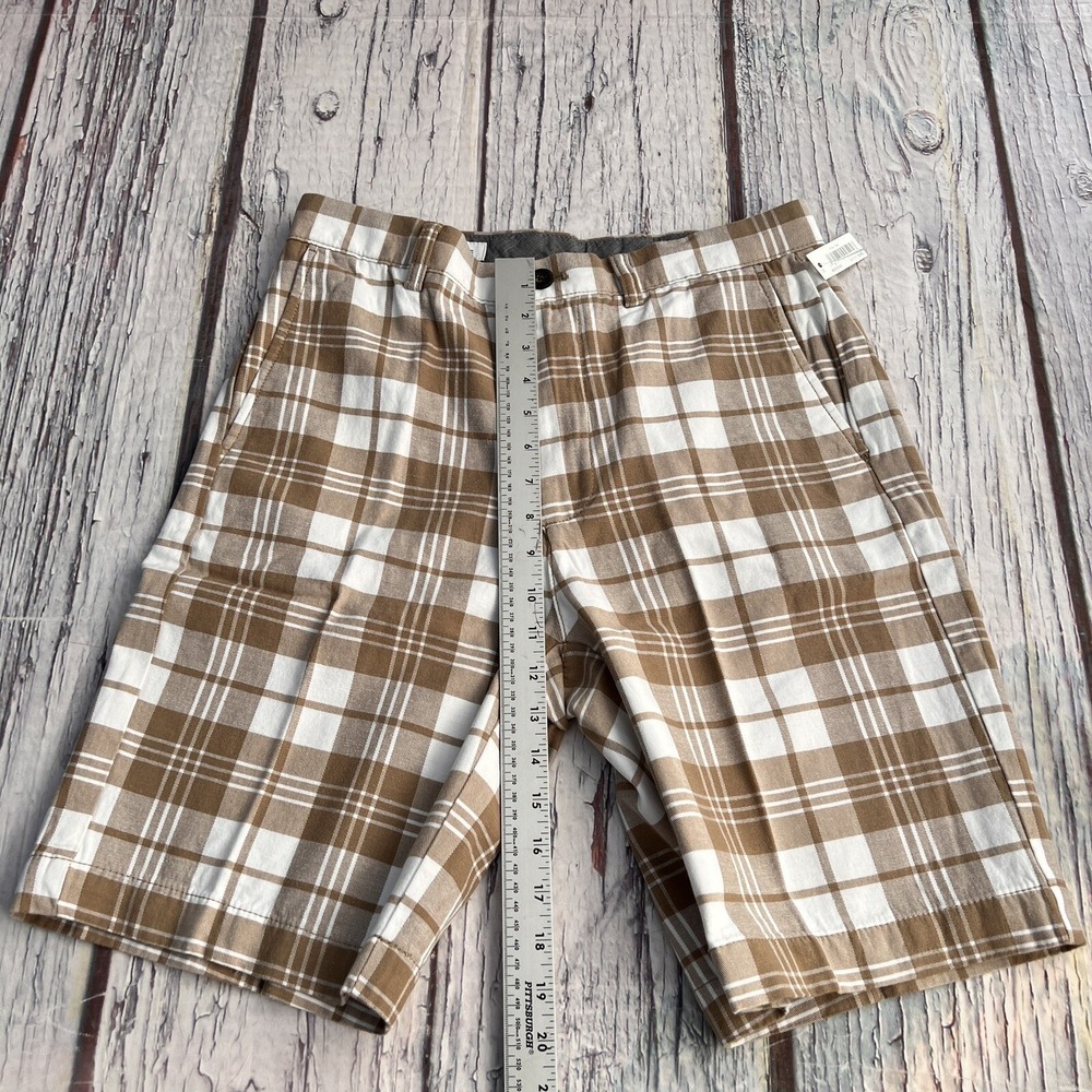 Amazon Essentials Men's Classic-Fit 9" Short - Khaki Brown Plaid ( Size 30 ) - Picture 4 of 13